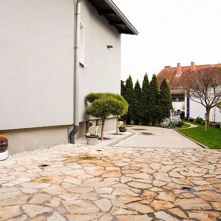 Ferienwohnung Monteurwohnung 2 * Greppin
